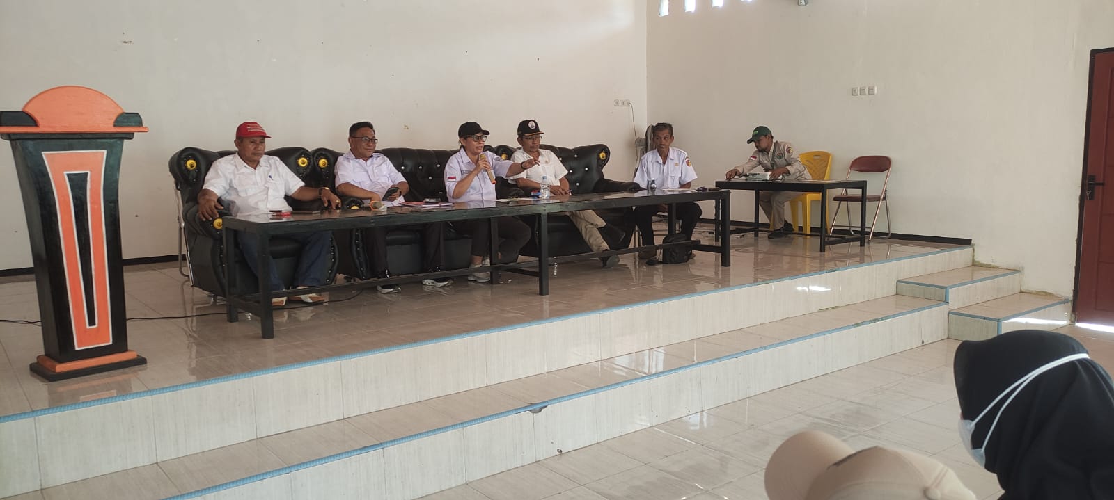 Sengketa Lahan PT WRL: Warga Tojo dan Pejabat Lokal Desak Pengembalian Tanah